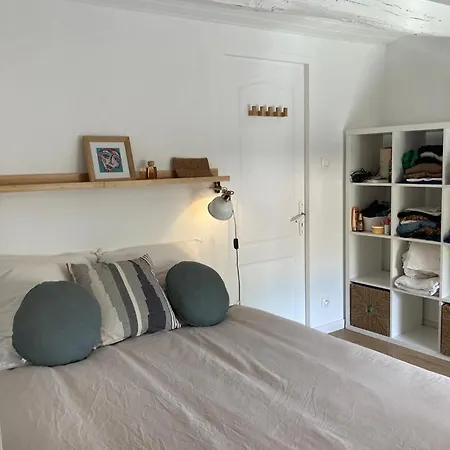 Charmante Maison Charentaise * Breuillet (Charente-Maritime)